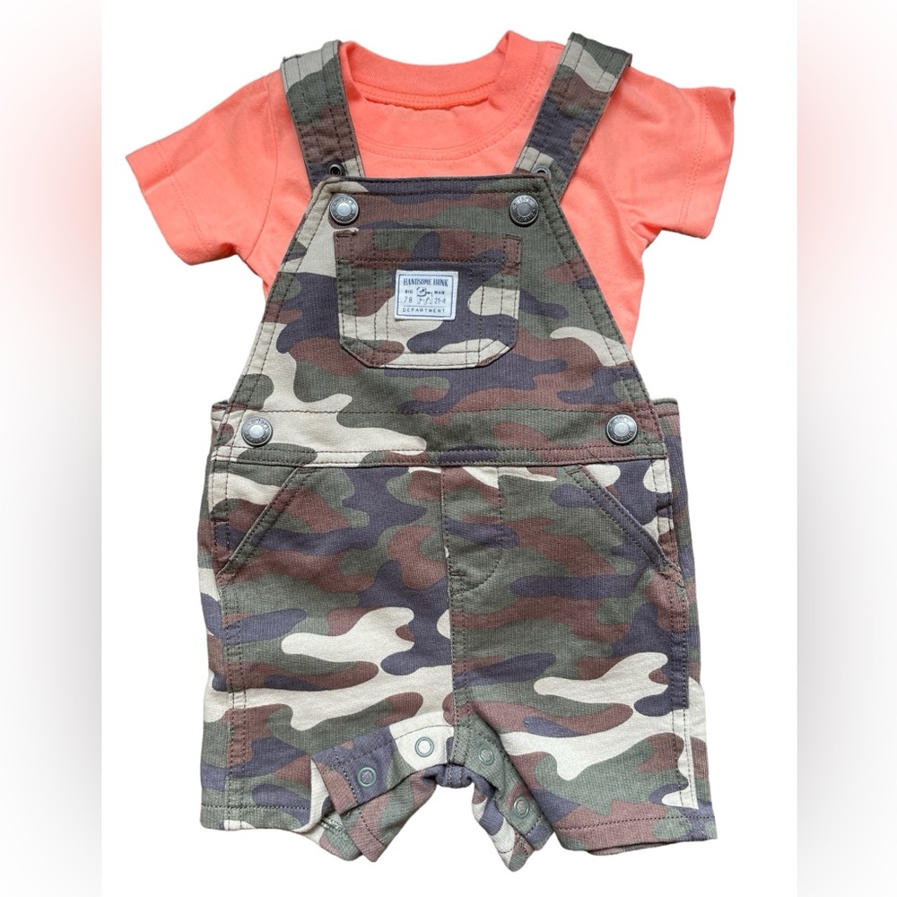 Carter’s Handsome Hunk Camo Short Overalls  Outfit